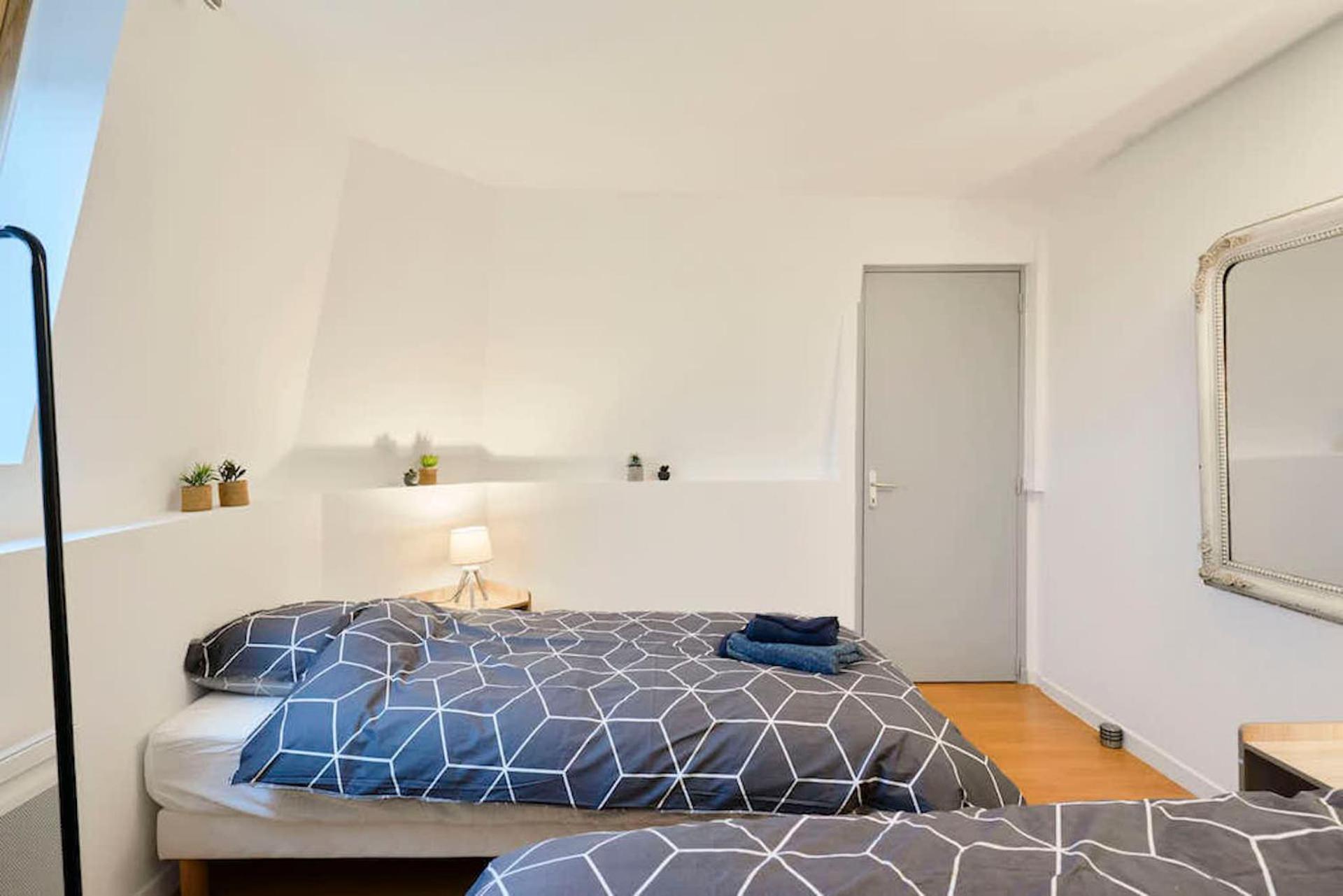 Locationstourcoing - Le Duplex Apartment Luaran gambar